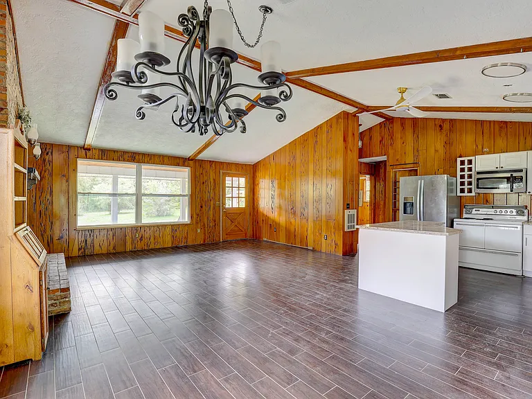 5290 Cyril Dr — Photo 11