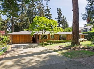 2972 72nd Ave SE, Mercer Island, WA 98040