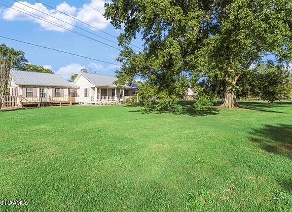 4th image of 1007 Dautreuil Ln