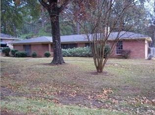 1924 Hamilton Blvd, Jackson, MS 39213