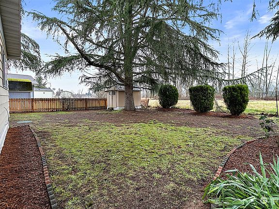 5th image of 12709 142nd Avenue Ct E #5