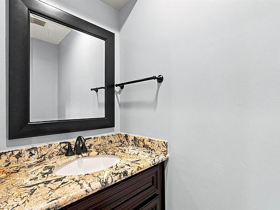5th image of 10652 Hazelhurst Dr #29