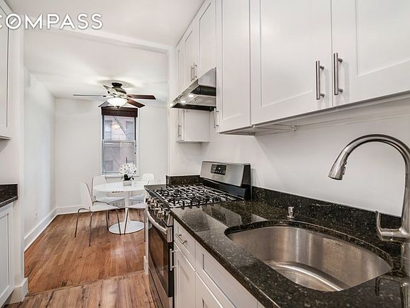 3rd image of 31-85 Crescent St Unit 312