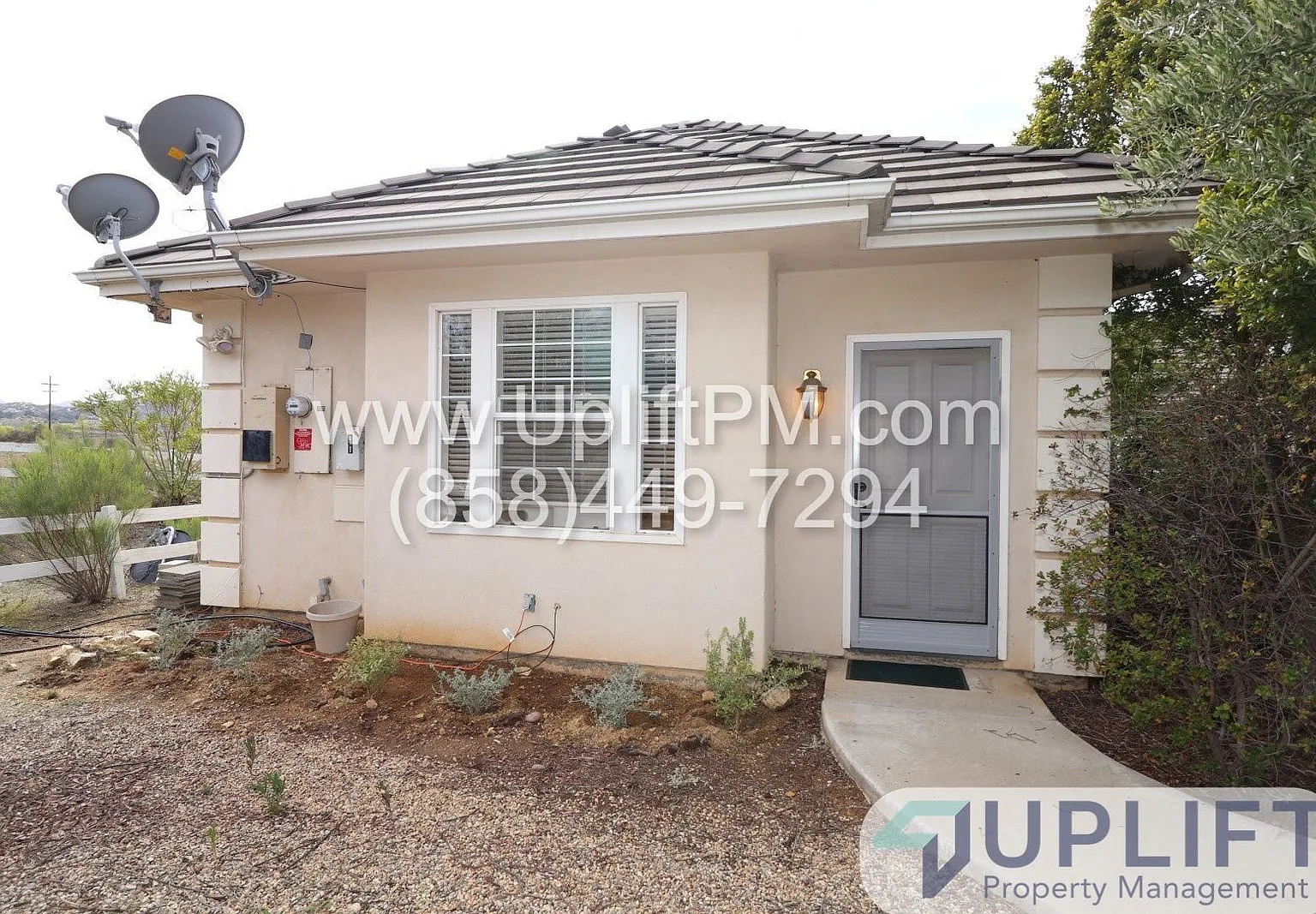 1 bed, 1.0 bath, 500 sqft, $2,100 — Photo 1