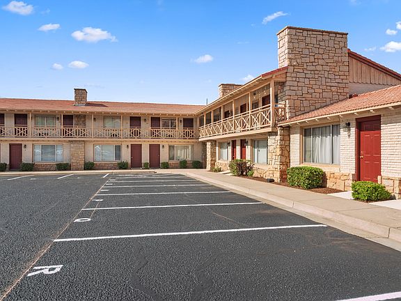 2nd image of 125 W St George Blvd APT 24