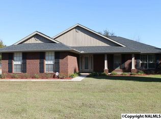 151 Lyons Rd, Owens Cross Roads, AL 35763
