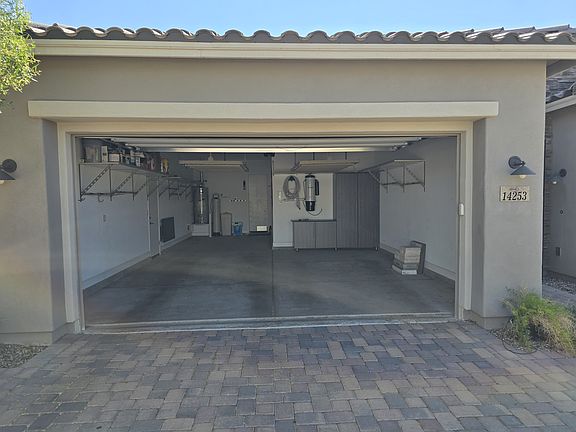 2nd image of 14253 N Silverleaf Ln