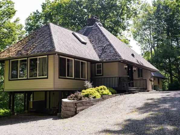582 Mosteller Rd, Montoursville, PA 17754