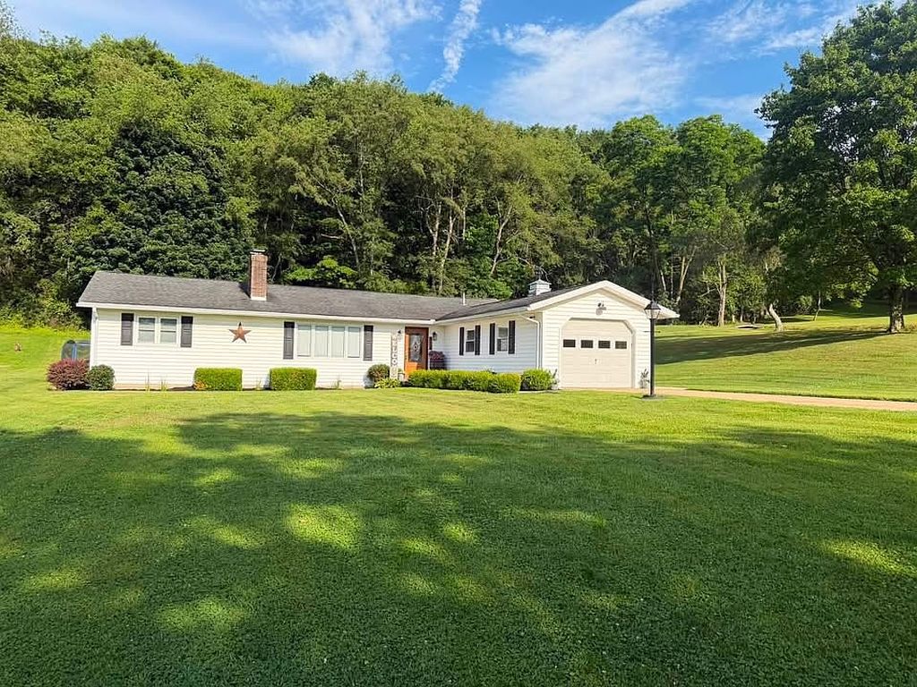 117 Maple St - Property Image