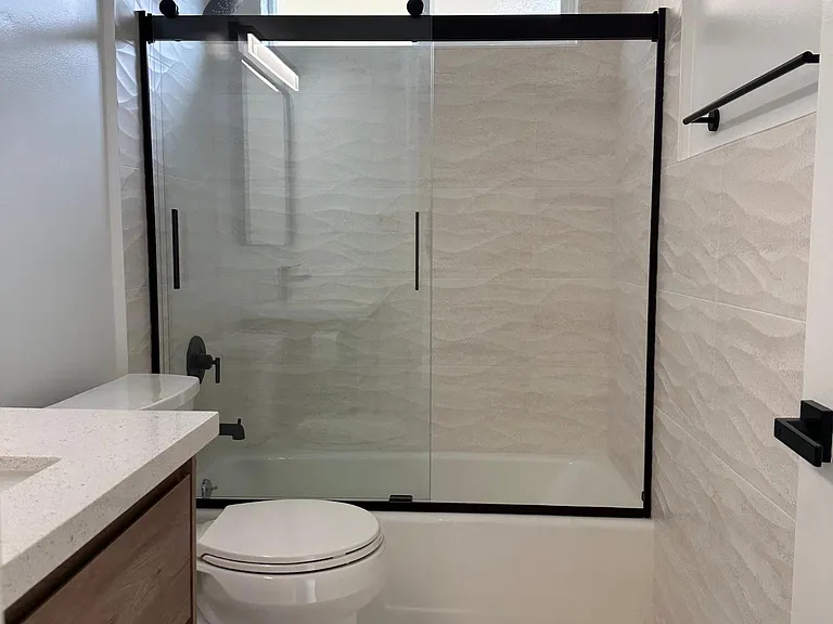 8312 Blackburn Ave #4 — Photo 10