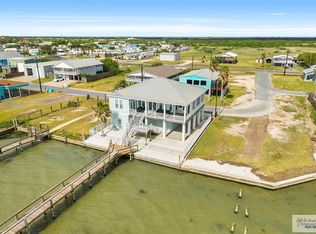 532 N Shore Dr, Port Mansfield, TX 78598