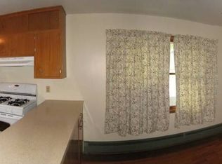 708 Sheldon Ave, Aurora, IL 60506