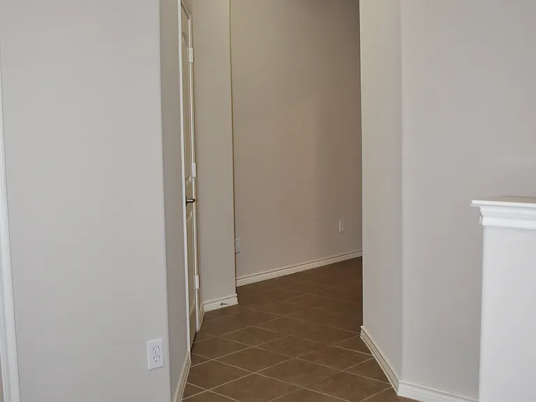 4916 Stray Creek Ln — Photo 26