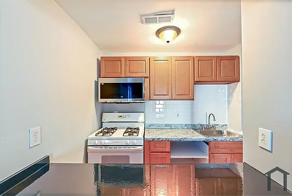 1436 W Baltimore St #3 — Photo 11