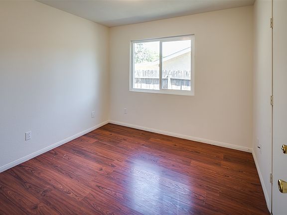 5th image of 6066 Lirope St