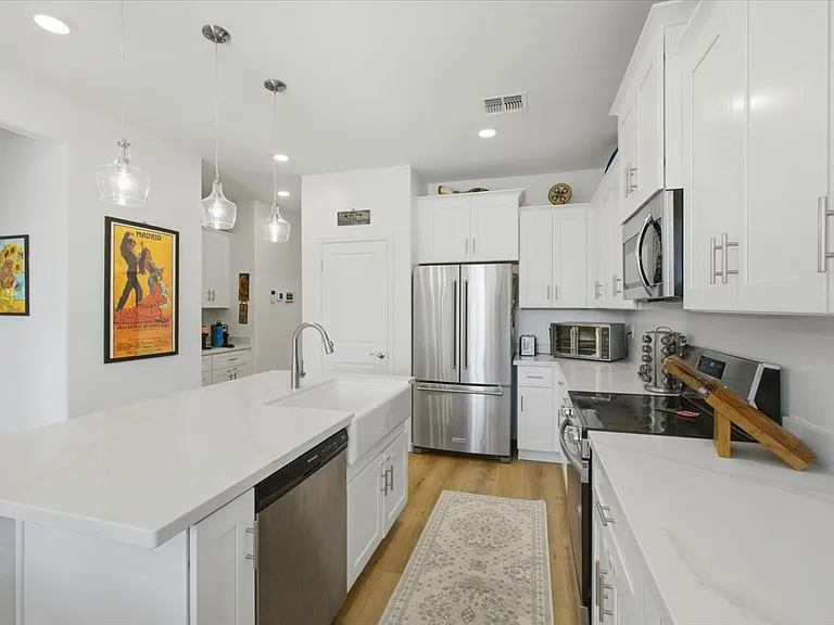 6100 Lonesome Dr — Photo 7