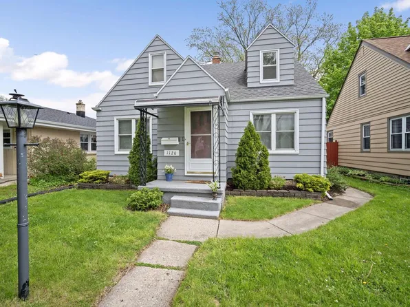 1120 S 114th St, West Allis, WI 53214