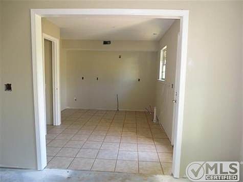 5th image of 105 Peanut Ct