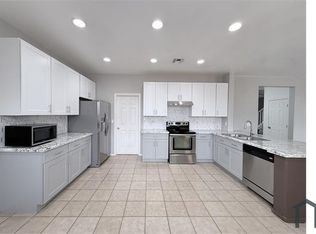 6830 S 70th Dr, Laveen, AZ 85339