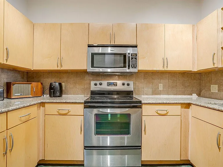 201 W Lancaster Ave #208 — Photo 5
