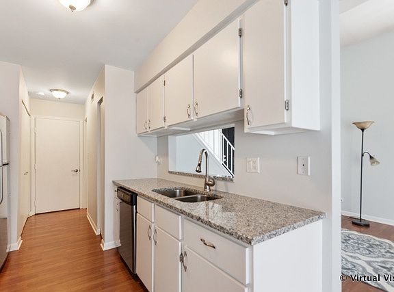 4th image of 279 Butternut Ln Unit 279