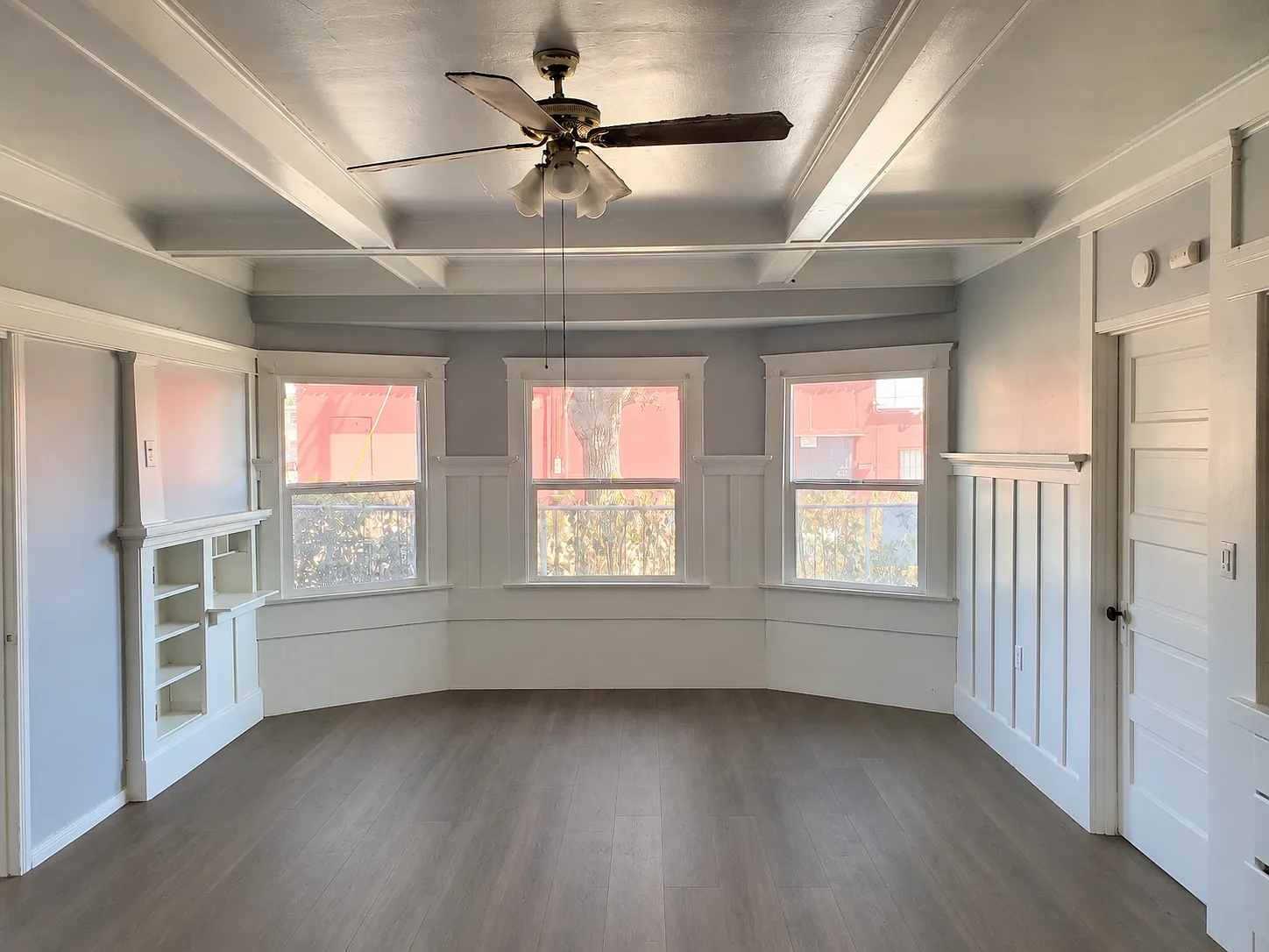458 W Monterey Ave — Photo 3