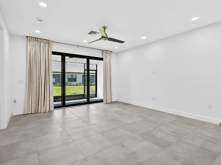 13470 SW Brightside Way — Photo 8
