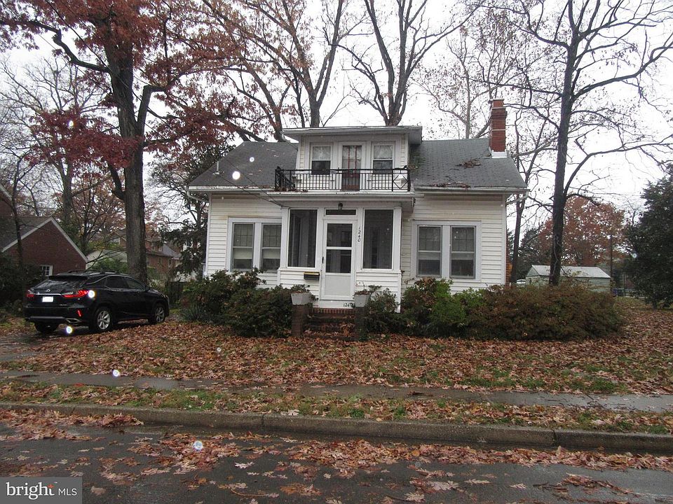 1st image of 1240 N Vermont St
