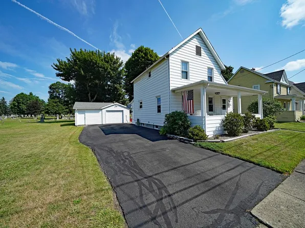 714 Hopkins St, Elmira, NY 14904