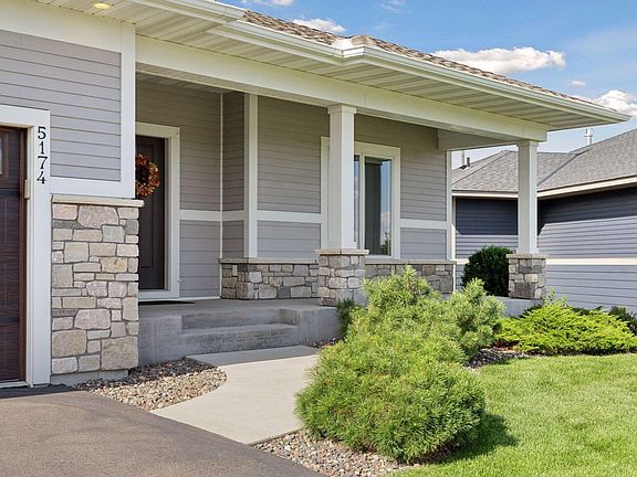 3rd image of 5174 Sundial Ln