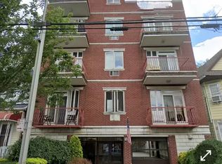 1576 E 15th St APT 5B, Brooklyn, NY 11230