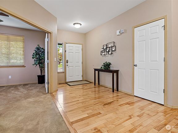 5th image of 12014 57th Drive SE