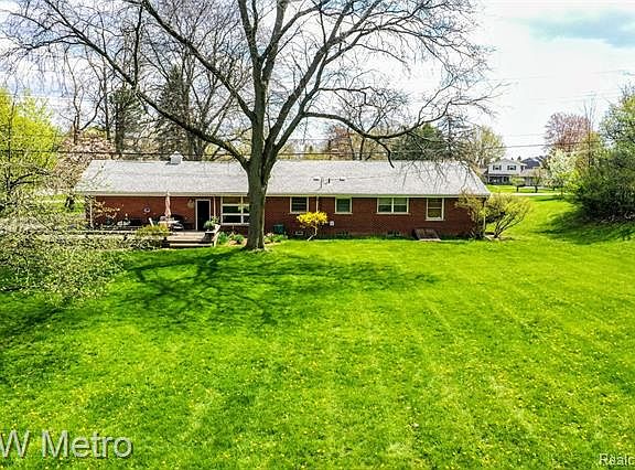 4th image of 7263 Verona Dr