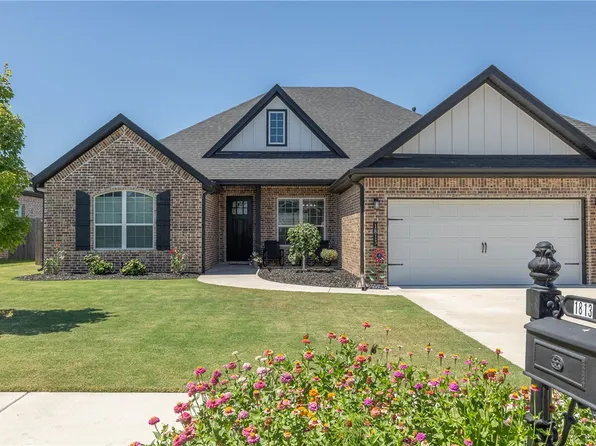 1813 Bergman Rd, Pea Ridge, AR 72751