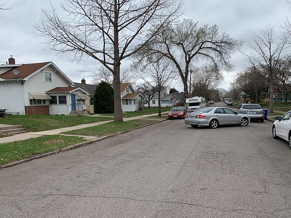 4th image of 1059 Englewood Ave