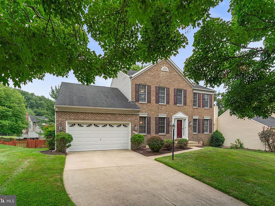 1st image of 2859 Country Ln