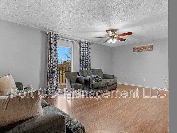 4th image of 8030 Abbey Ct APT H