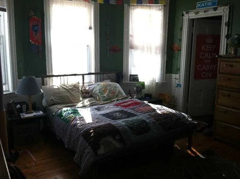 3 bed, $3,200 — Photo 4
