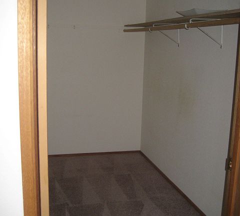 5th image of 570 NW Silver Meadow Ln