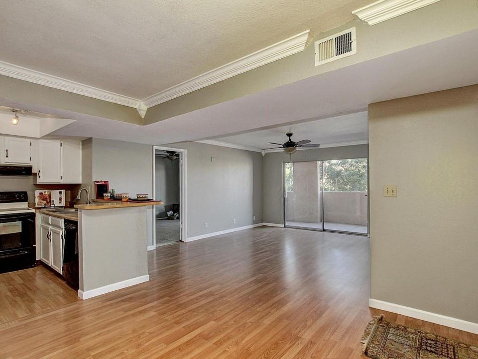 1st image of 540 N May St #2102