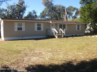 535 SW Nightingale St, Keystone Heights, FL 32656