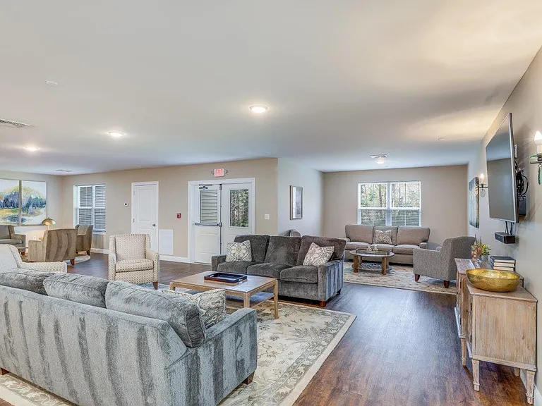 Webster Woods — Photo 25