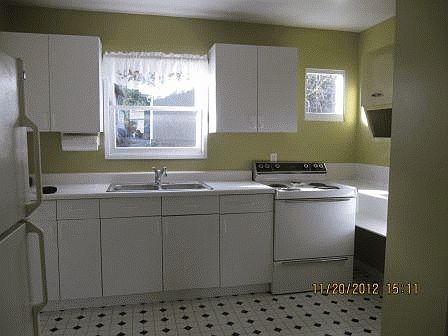 4th image of 2998 Northlake Way NW