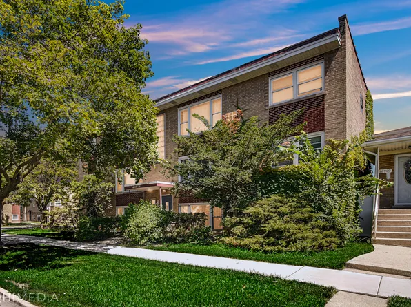 10901 S King Dr APT 201, Chicago, IL 60628