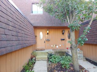 187 W Lake Cook Rd, Palatine, IL 60074