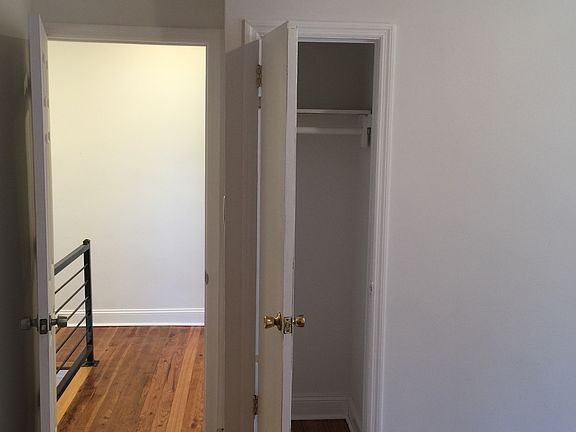 3rd image of 122-00 Spinigfield Blvd