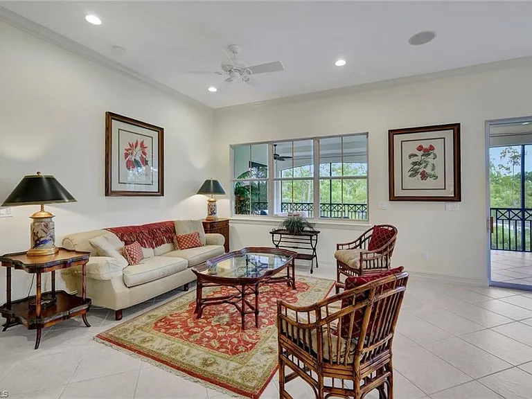 2830 Tiburon Blvd E #103 — Photo 9