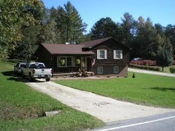 3544 Playmore Beach Rd, Lenoir, NC 28645