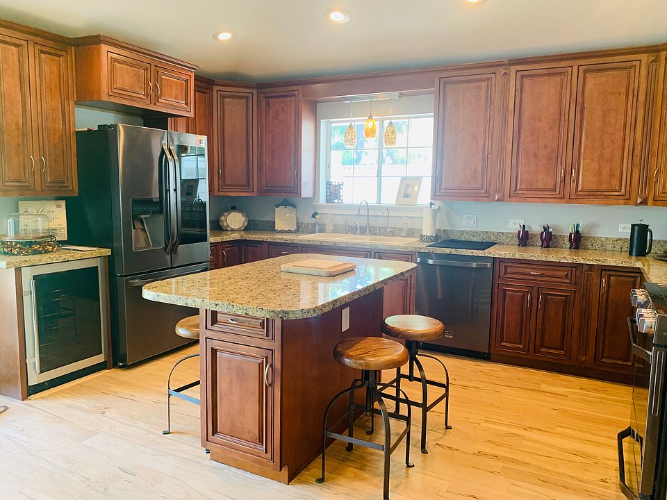 1st image of 2044 E Solano Dr