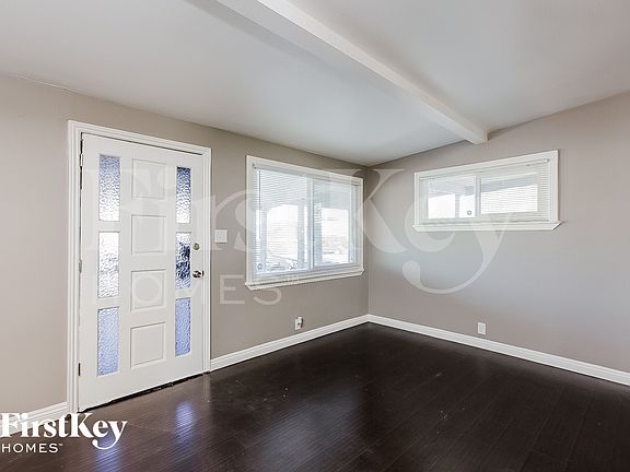 4th image of 420 Princeton St